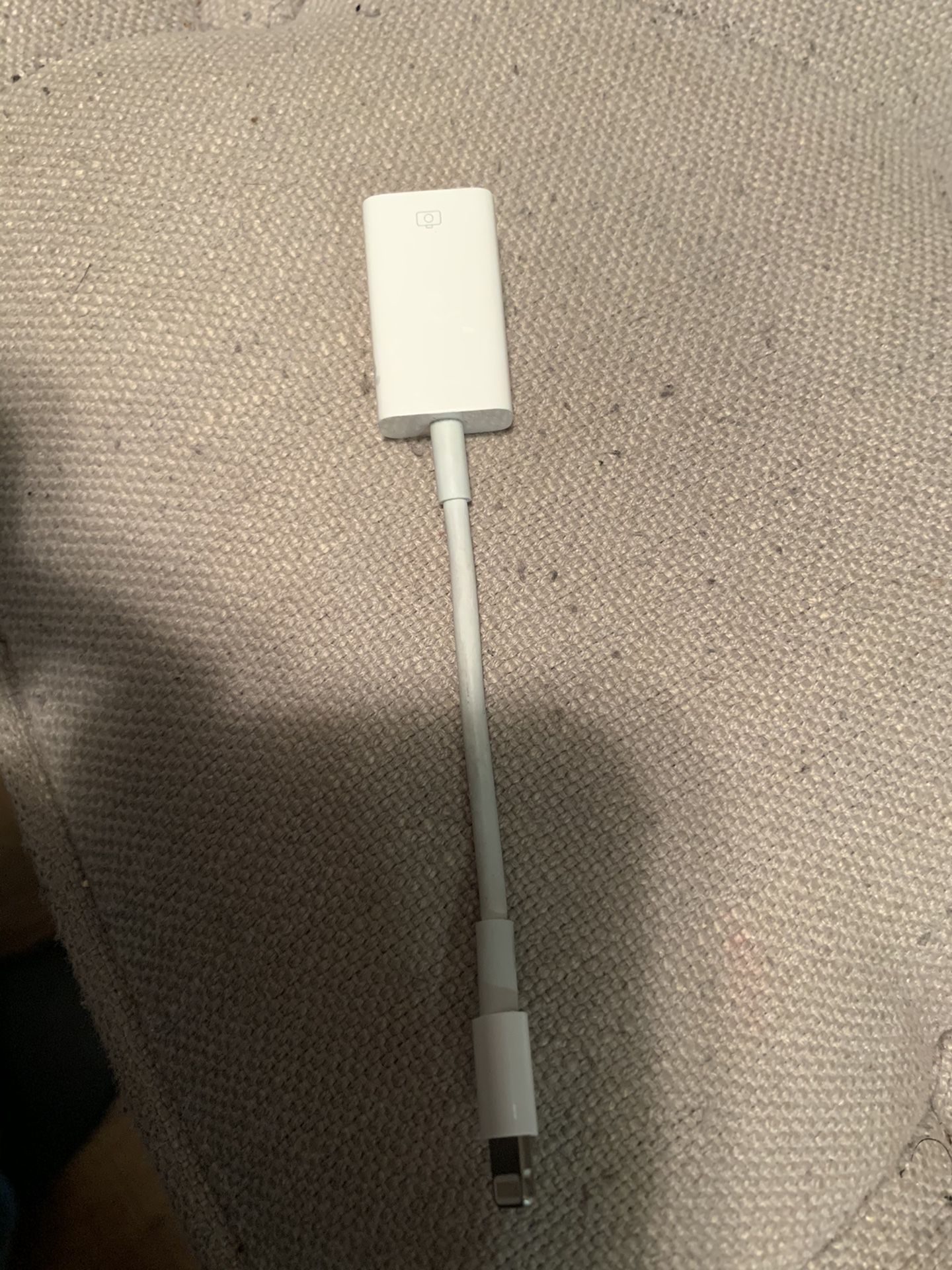 Apple USB to lightning adapter