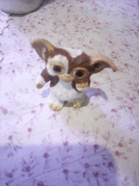 Don't Feed Him At Night It's Gizmo!!Nostalgic Toy Collectable