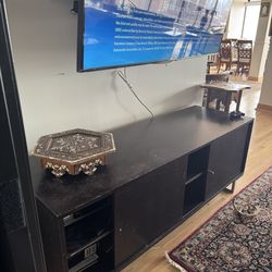 Tv stand