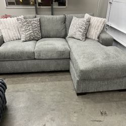 Sofa With Reversible Chaise 