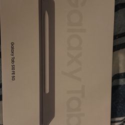 Samsung Galaxy, S10  FE5G256 Gig Tablet With Pen Never Opened