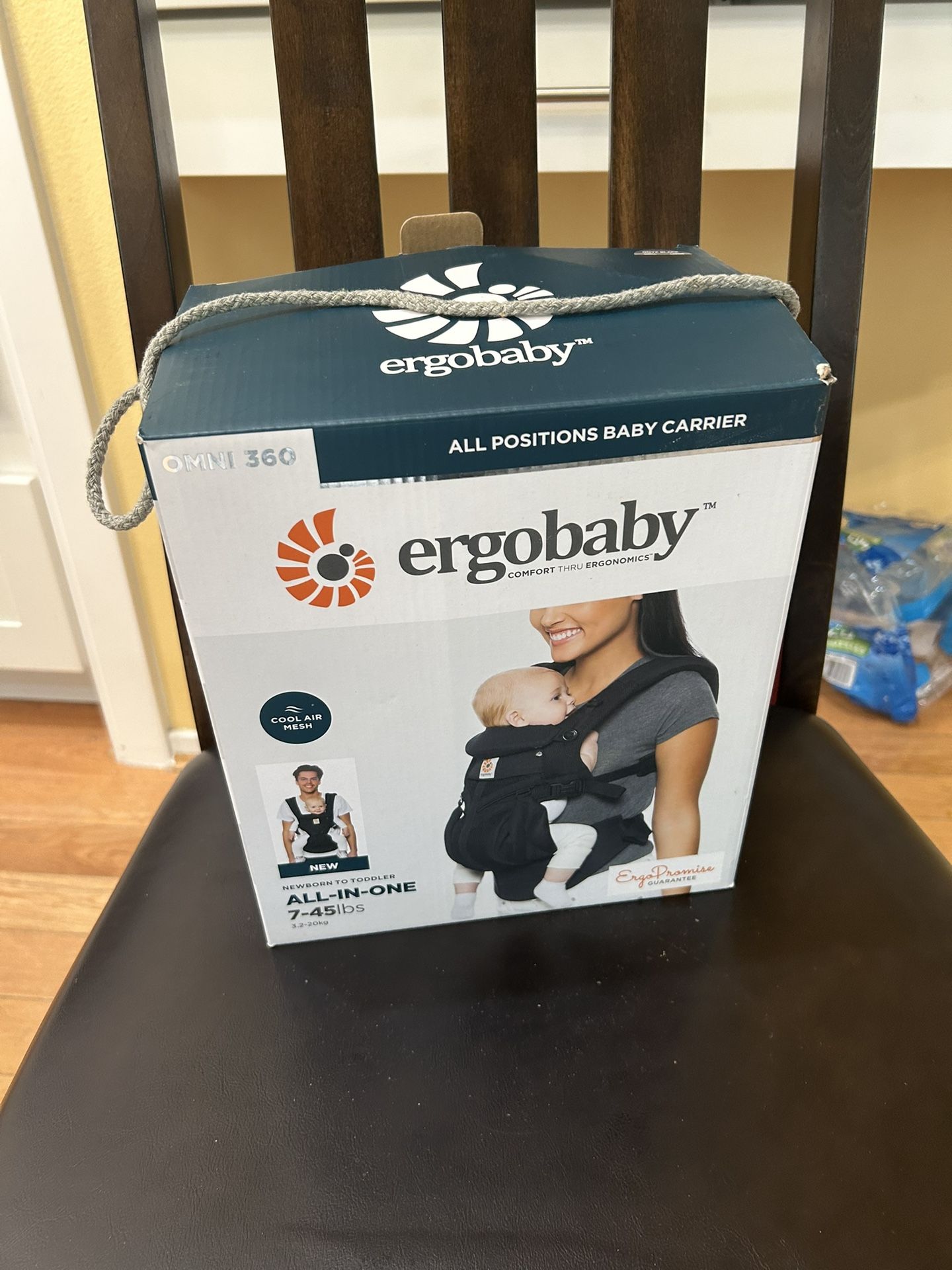 Ergobaby Omni 360 All Carry Position