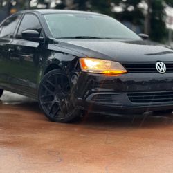 VOLKSWAGEN JETTA 2.0 