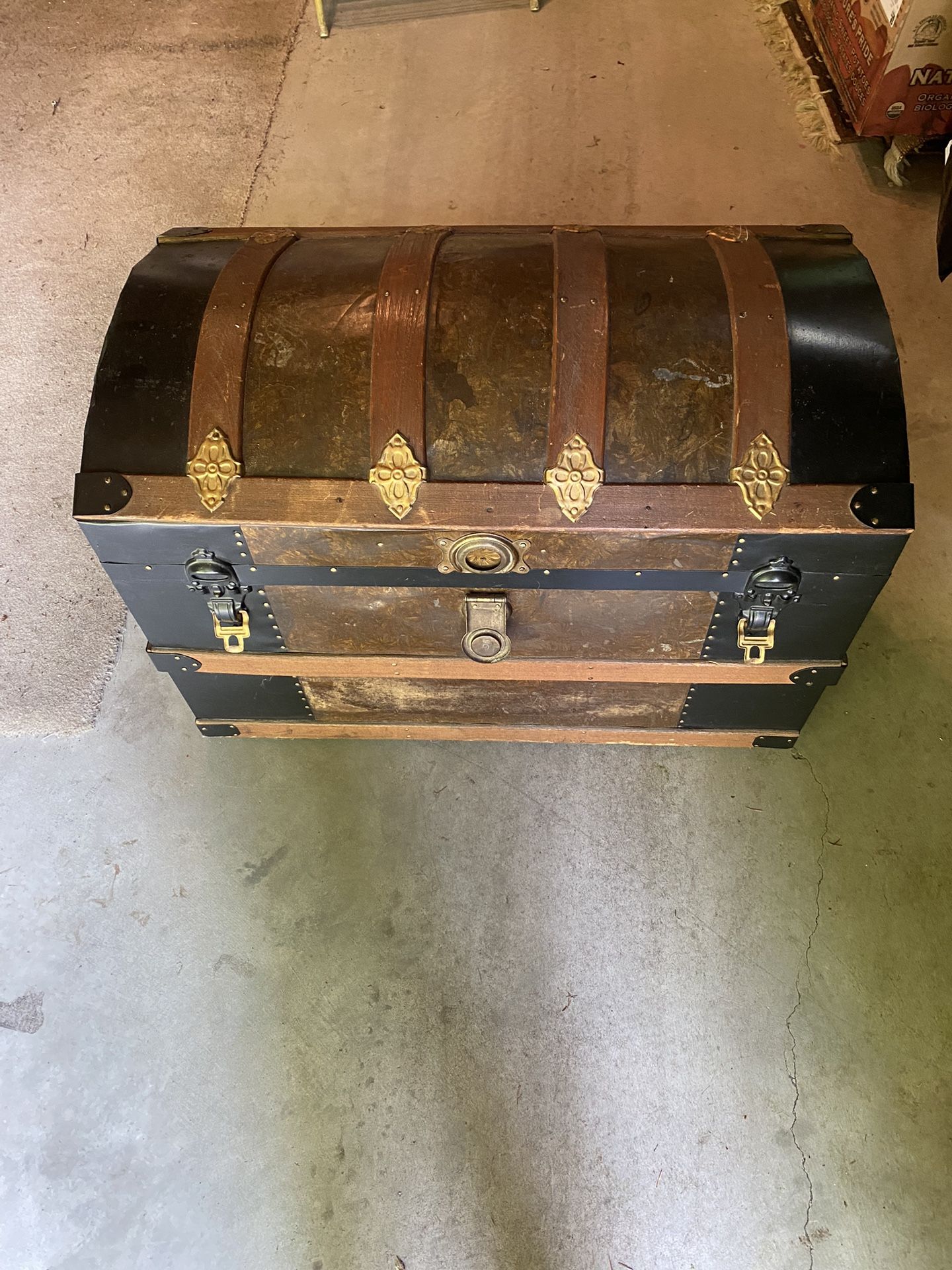 Antique domed camelback steamer trunk (with key).