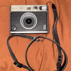 FujiFilm Instax Mini