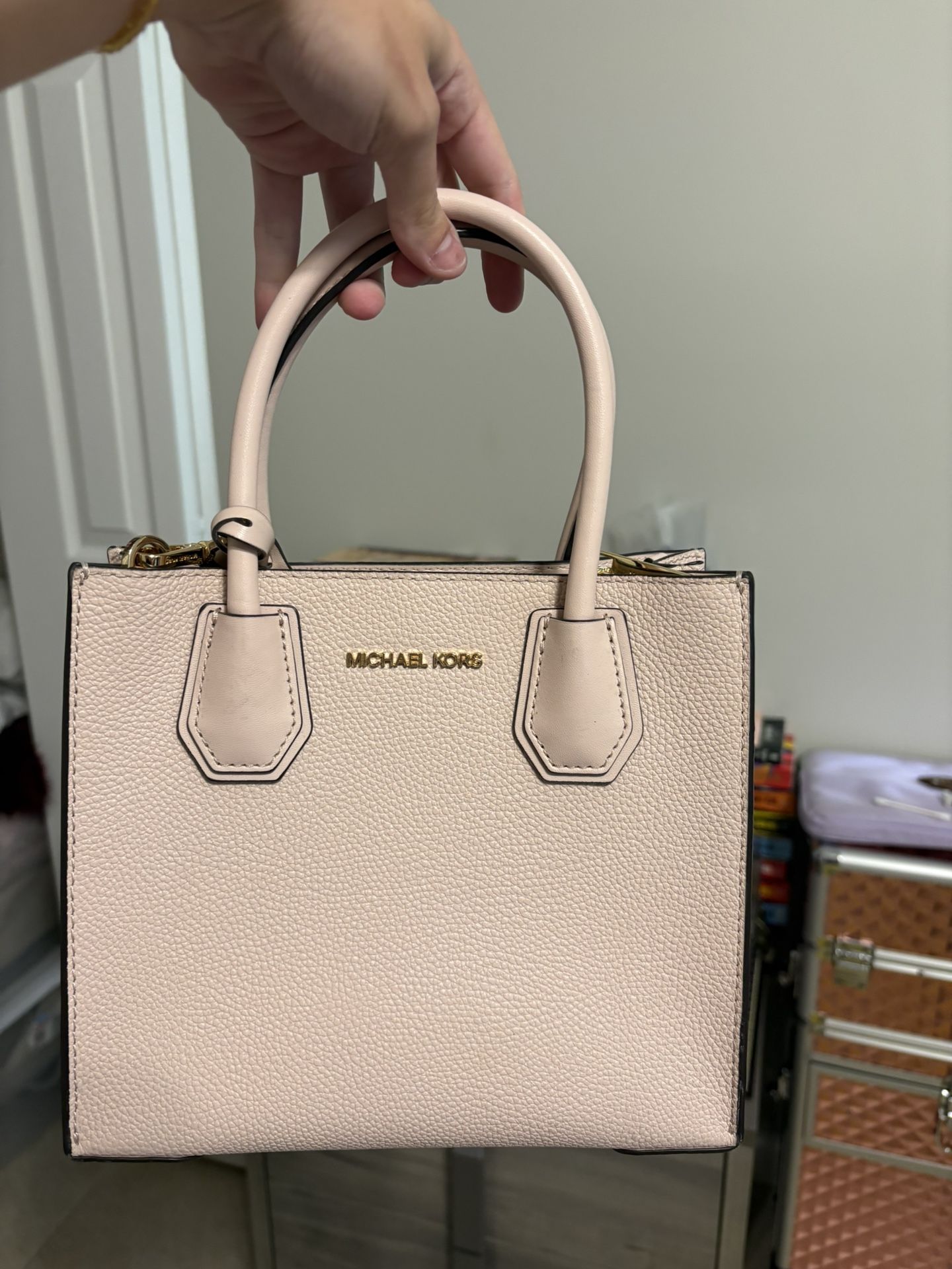 michael kors mini bag