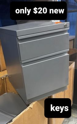 Pedestal  2 drawer 1 file 1 storage. .... keys