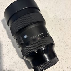 Sony Sigma 14-24mm Lens (needs repair)