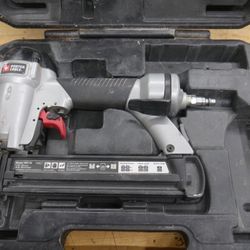PORTER AND CABLE NAIL GUN BN138 PRE OWNED 876597-1 