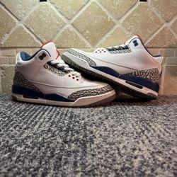 -Jordan 3s “True Blue” -Size 9M -No box  -Used 