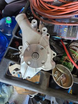 New SBC aluminum water pump short