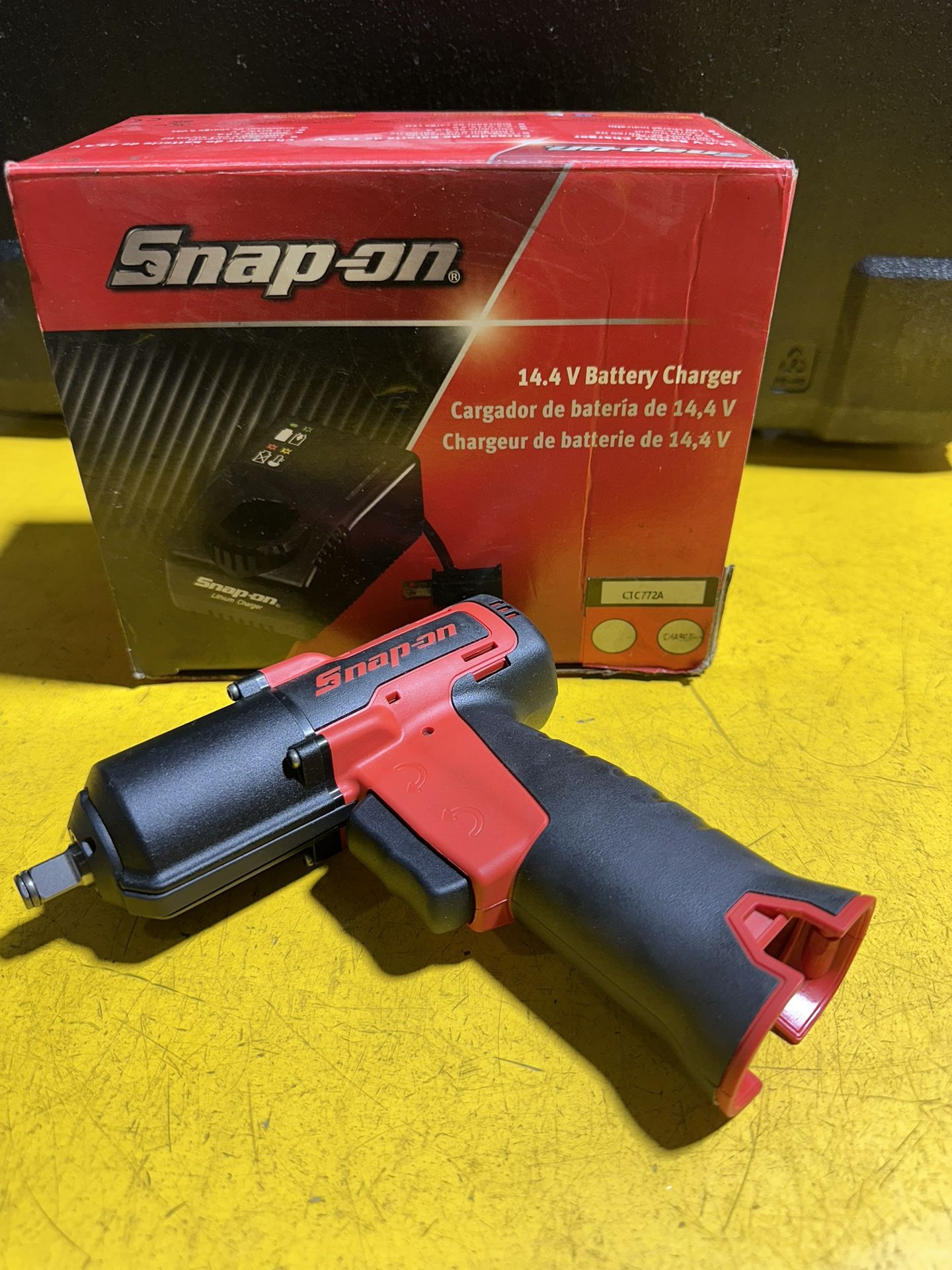 NEW Snap-on 14.4 V Cordless Tool Combo