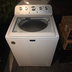 Maytag Washer and  Gas Dryer Set 
