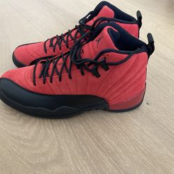Jordan 12 Retro Reverse Flu Game - 10M