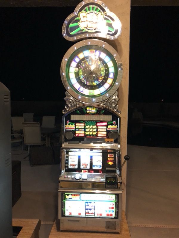 Cash Wheel slot machine