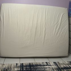 Spotless Queen Size Mattress, Looks New