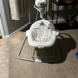 Baby Graco Swing And Bouncer