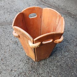 Vintage Kindeling Bucket