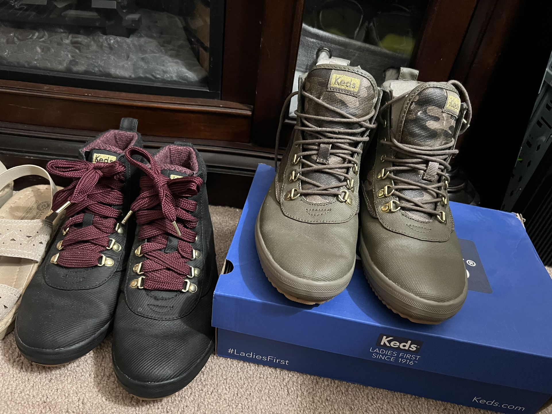 Women’s KEDS Cloud Soles Rain Boots Camo ($20) Are New Sz9