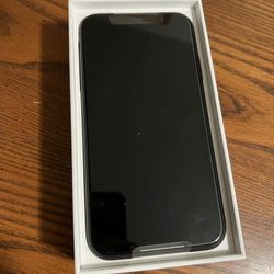 Brand New  64 Gig iPhone XR  Unlocked 