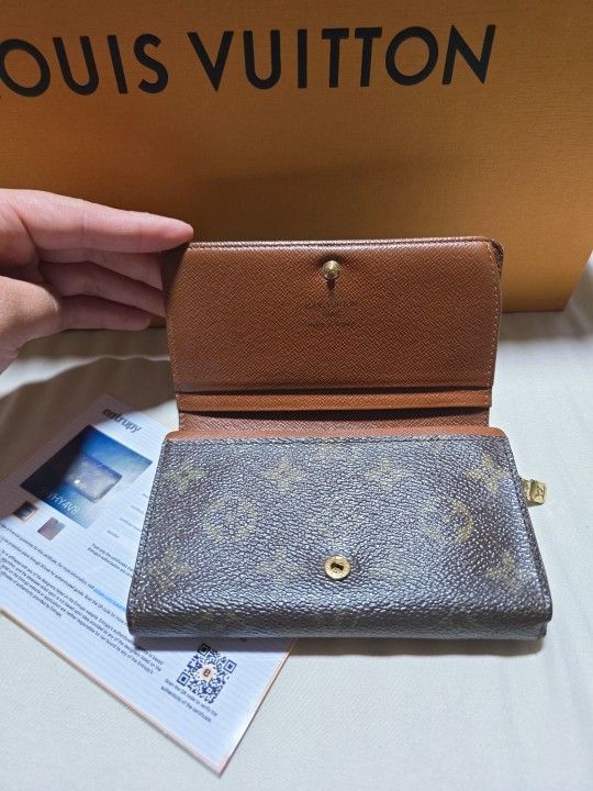 Louis Vuitton Wallet