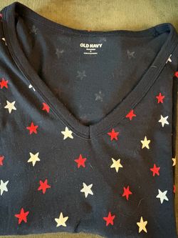Old Navy Star Print V-Neck T-Shirt