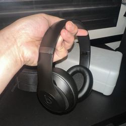 Beat Studio Pro Headphones