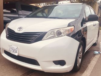 Toyota sienna
