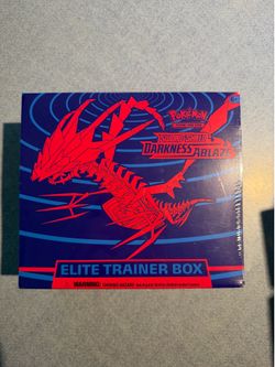 Pokémon cards Darkness Ablaze ETB