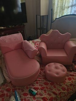Girls Pink Furniture Set