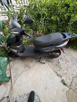 Used 49.4cc 500 miles