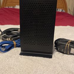 Netgear, C 3700 Wi-Fi router With accessories