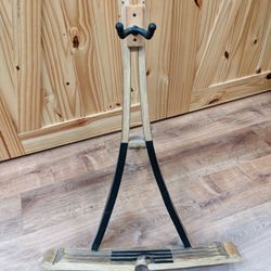 Custom Wooden Guitar Stand