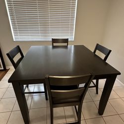 Dining Room Table and Chairs