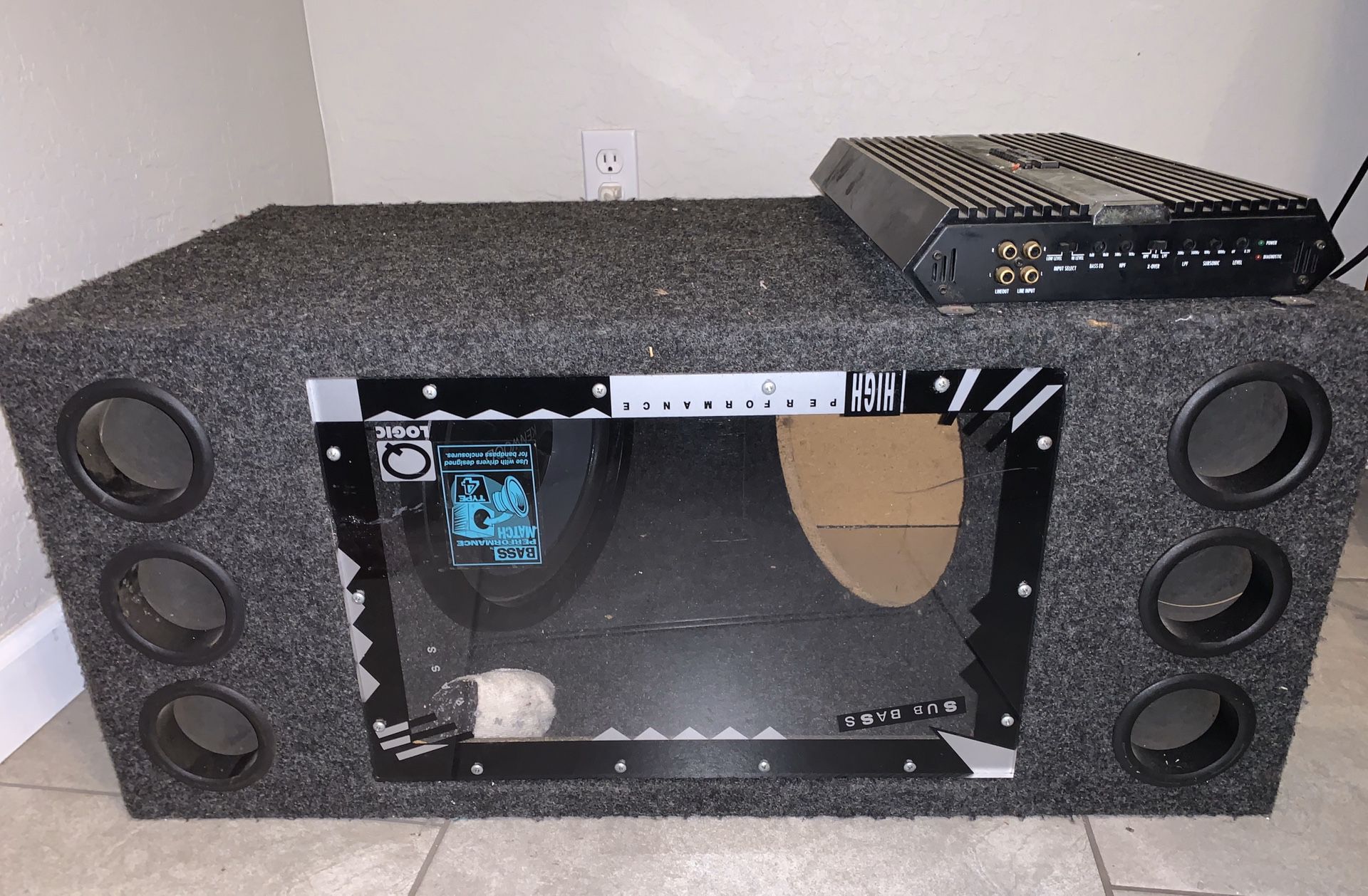 Subwoofer in box and amp