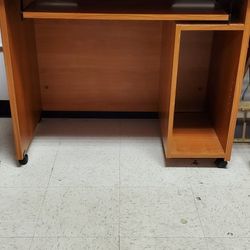 Solid Wood Very Good Condition Computer Table 