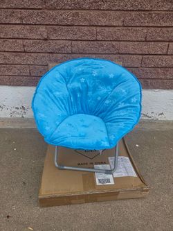 Disney Stitch 23 Kids' License Embossed Saucer Chair