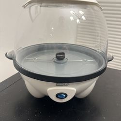 New Dash 4.5qt Stirring Electric Popcorn Maker, 18 Cups