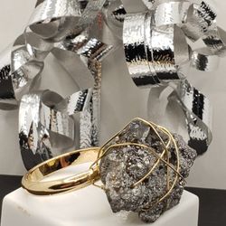 10k Gold Plated Unique Genuine Pyrite Stone,  very Rare Style with a beautiful design in 10k GP ATTACHING  THE Pyrite stone. Sz6 Unique #843
