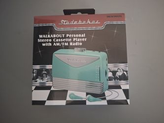 Studebaker Walkabout Personal Stereo Cassette Player AM/FM Radio TEAL SB3650