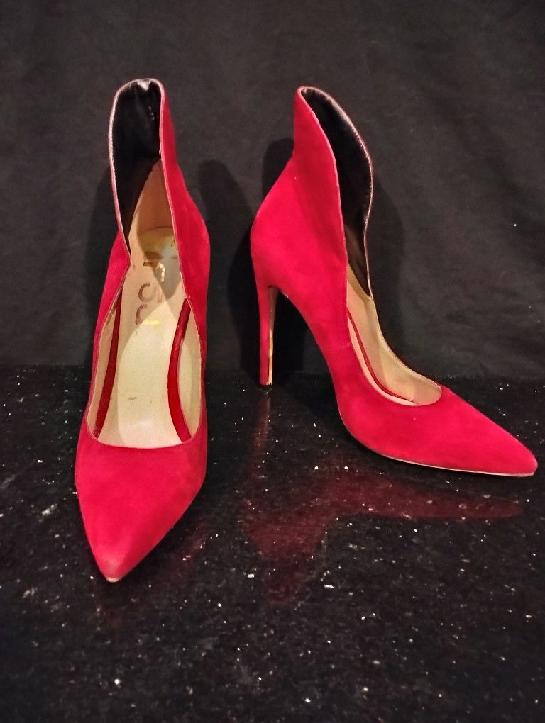 Red FSJ Pumps