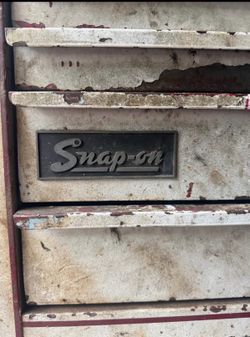 old Snap on tool box-no tools included