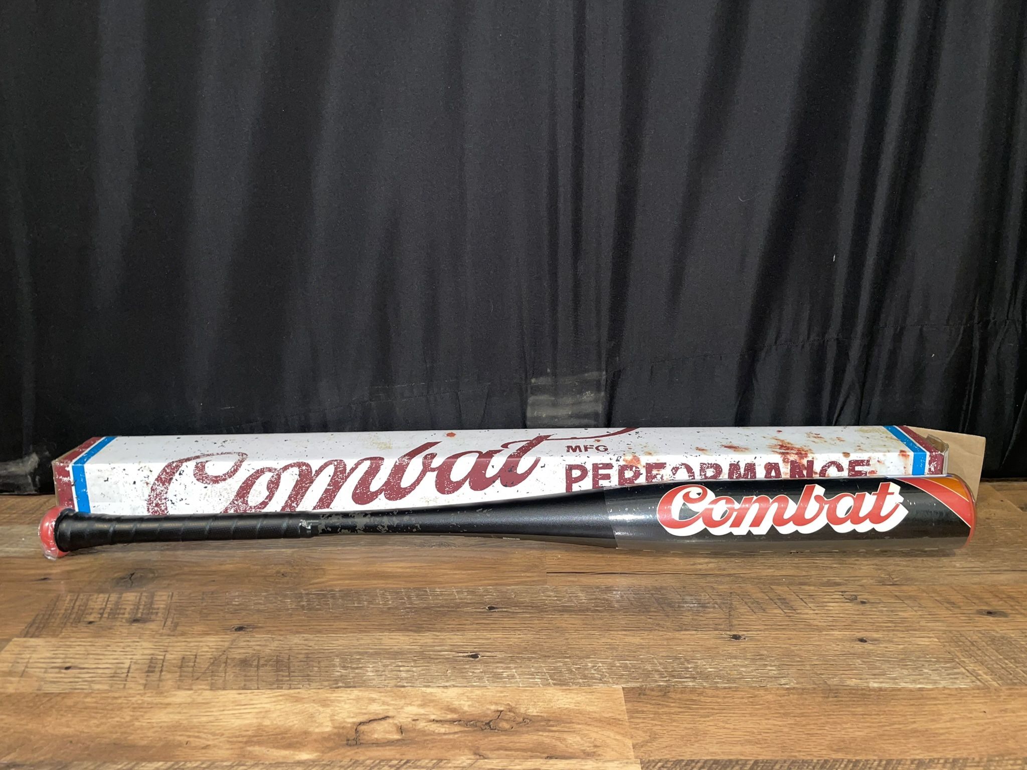 Combat Brand New 2026 33”-33oz