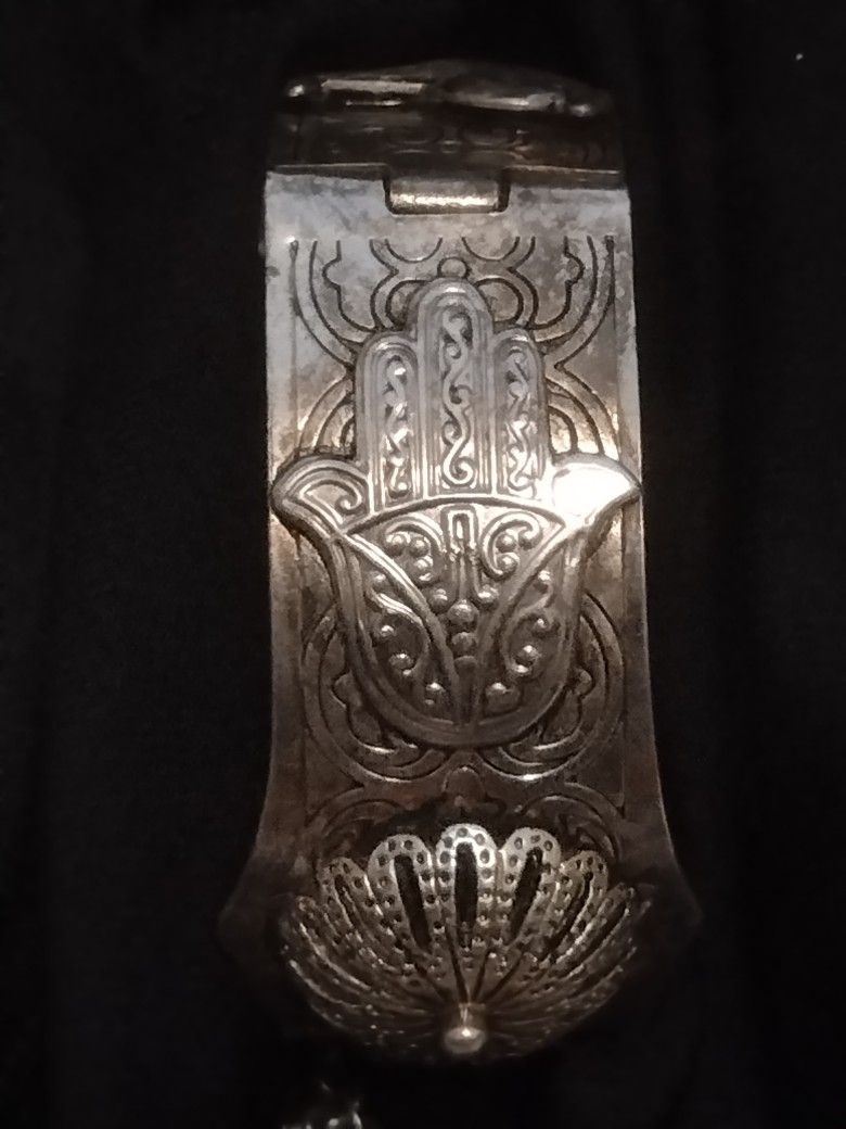 Hamsa Bracelet 
