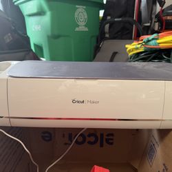 Cricut Maker