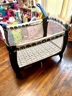Playpen