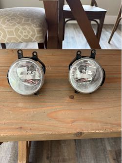 2014-2021 Toyota 4Runner OEM Halogen Fog Lights Pair