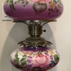 Beautiful Vintage Gone With The Wind Style Lamp