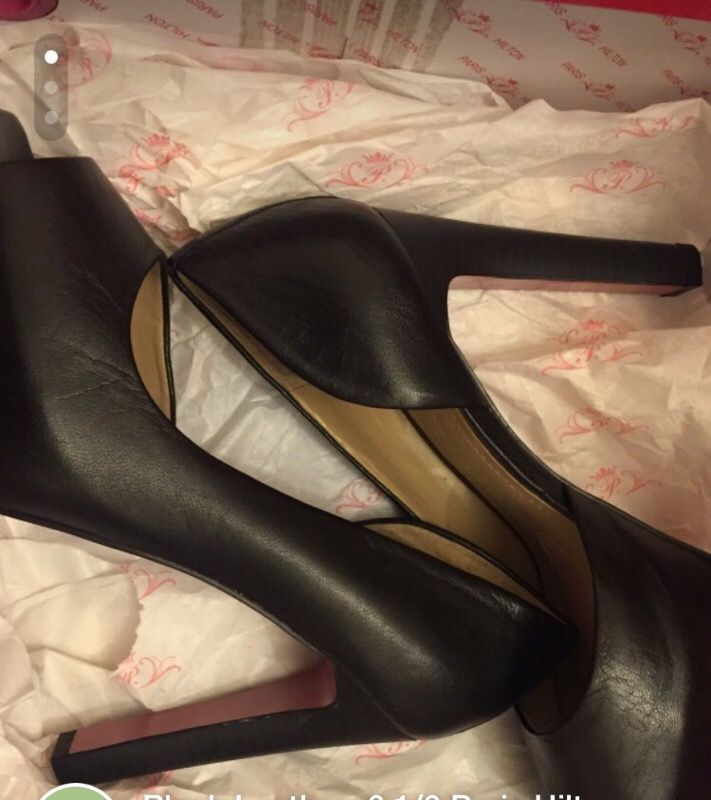 Black Leather Paris Hilton heels- 6 1/2