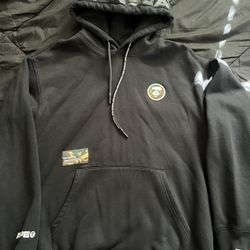 Aapenow black hoodie 